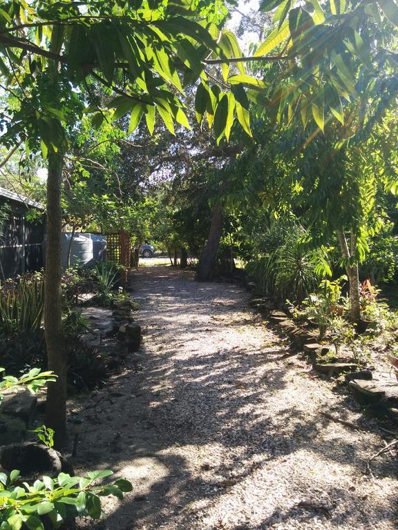 Bayshore Bijou Suites Maya Beach エクステリア 写真