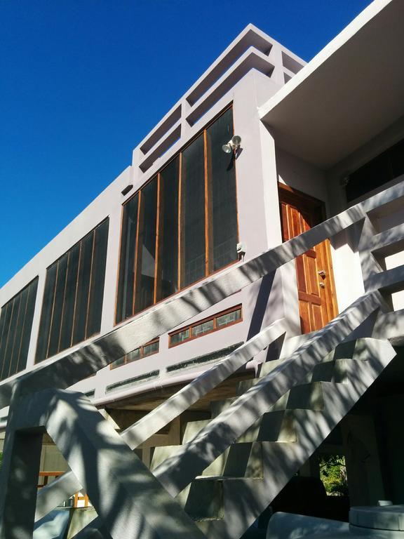 Bayshore Bijou Suites Maya Beach エクステリア 写真