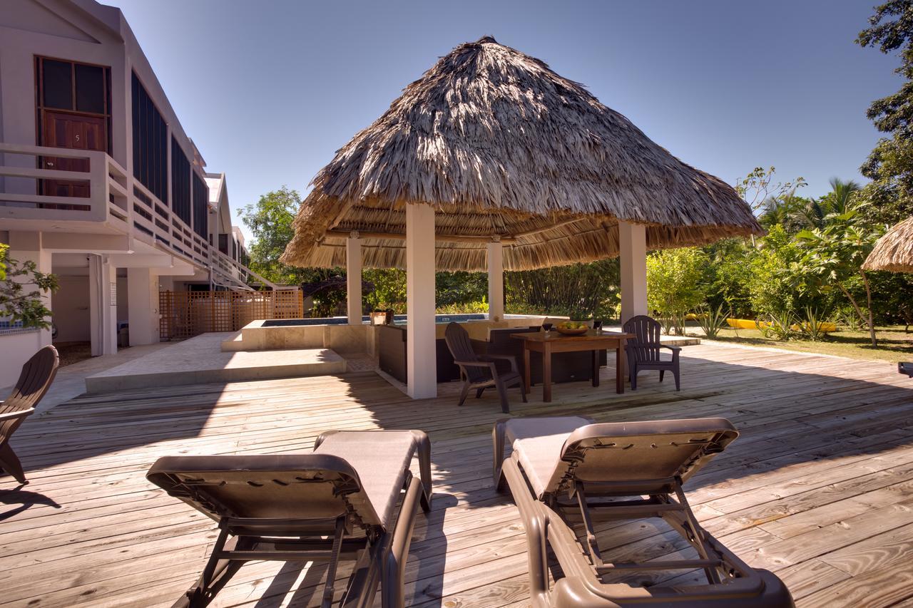 Bayshore Bijou Suites Maya Beach エクステリア 写真