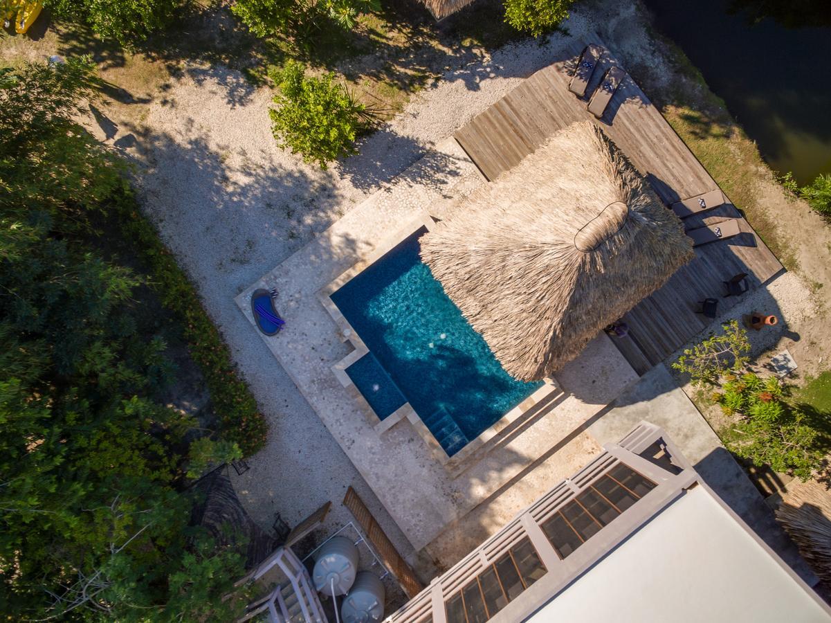 Bayshore Bijou Suites Maya Beach エクステリア 写真