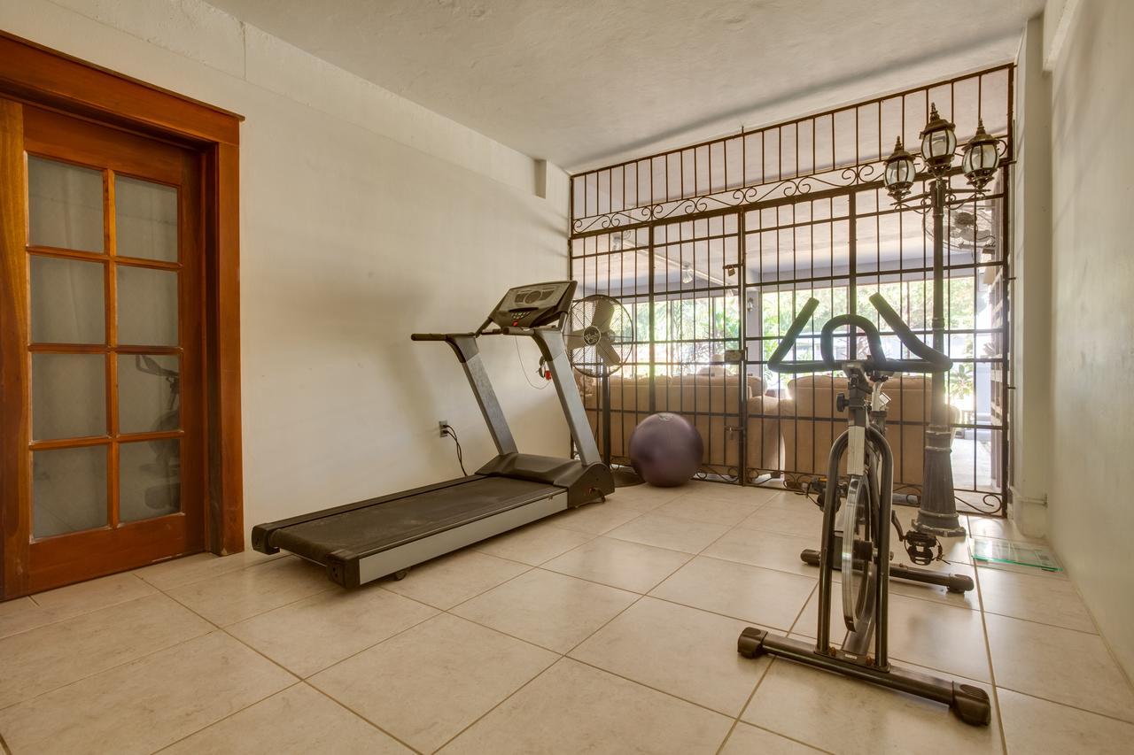 Bayshore Bijou Suites Maya Beach エクステリア 写真