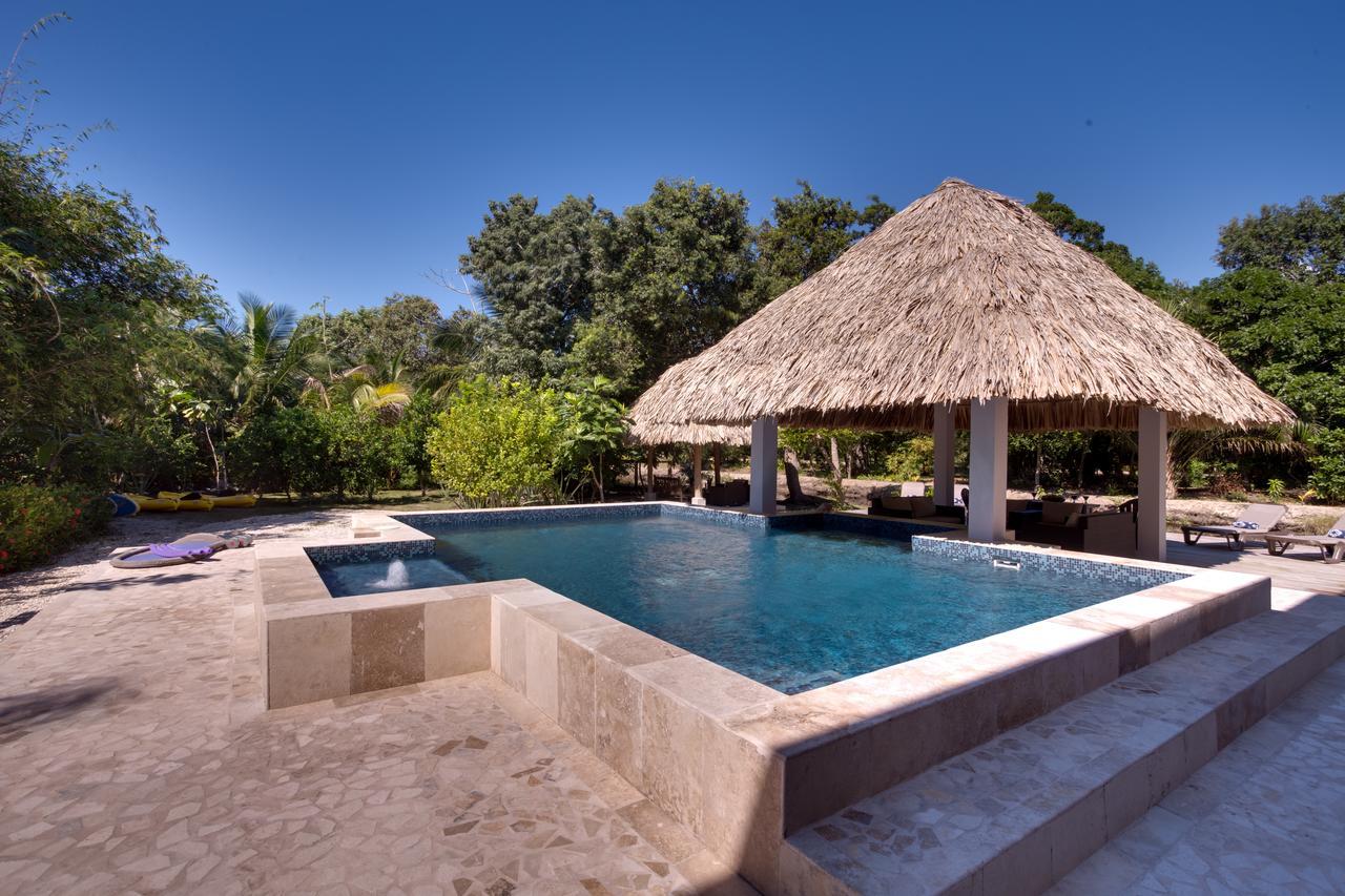 Bayshore Bijou Suites Maya Beach エクステリア 写真